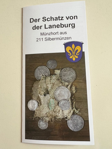 Neuer Flyer zum Münzschatz in Löhnberg